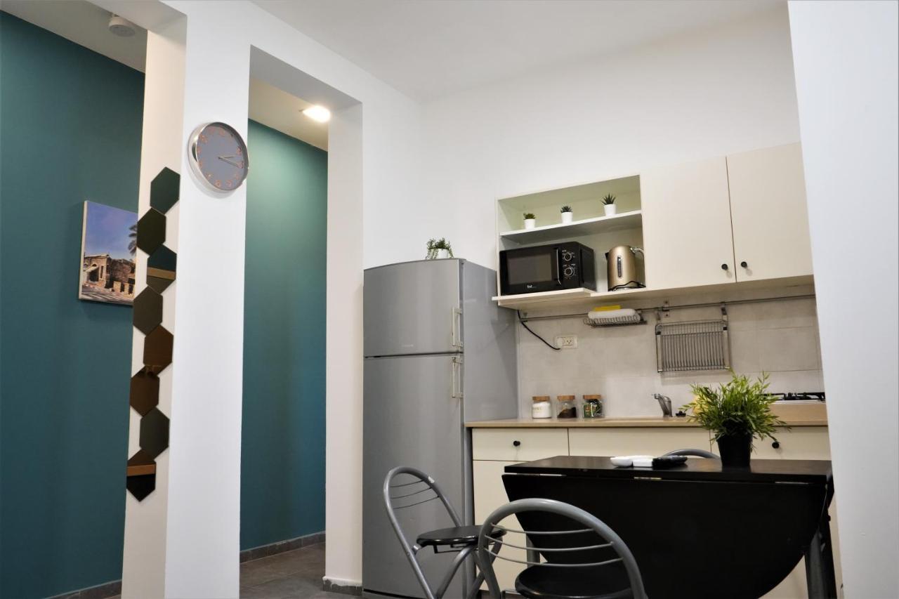 Miraks Harav Kuk Apartment Tel Aviv Ngoại thất bức ảnh