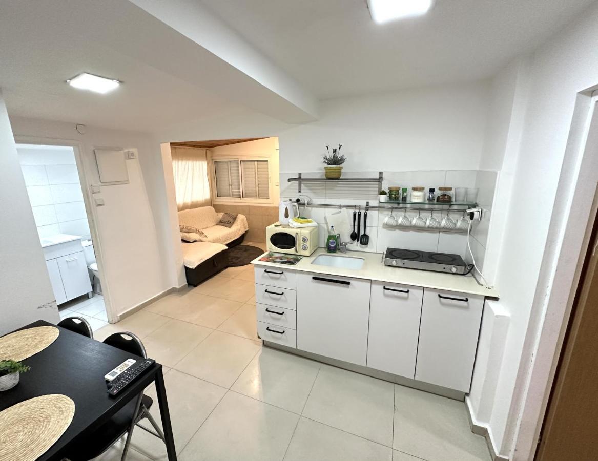 Miraks Harav Kuk Apartment Tel Aviv Ngoại thất bức ảnh