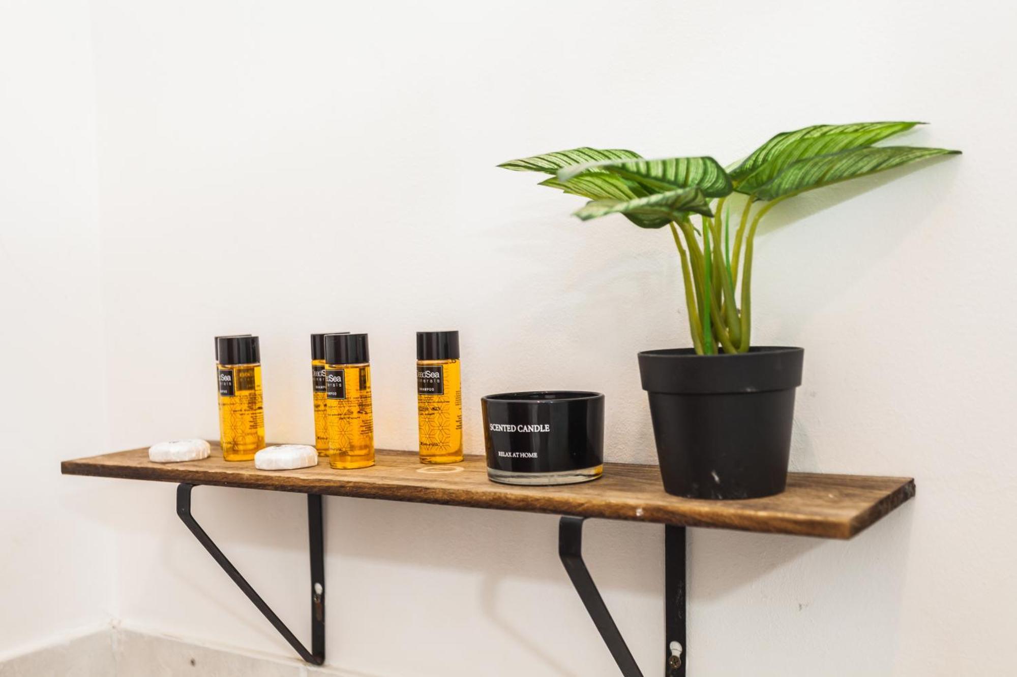 Miraks Harav Kuk Apartment Tel Aviv Ngoại thất bức ảnh