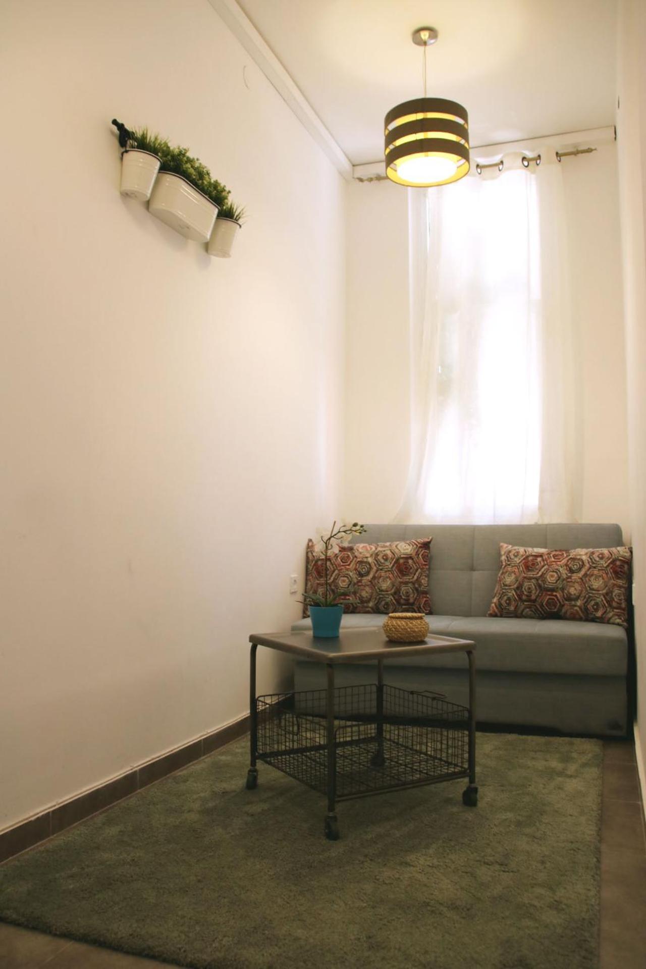 Miraks Harav Kuk Apartment Tel Aviv Phòng bức ảnh