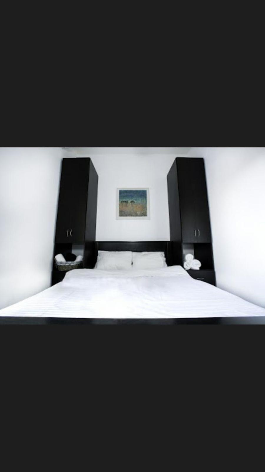 Miraks Harav Kuk Apartment Tel Aviv Phòng bức ảnh
