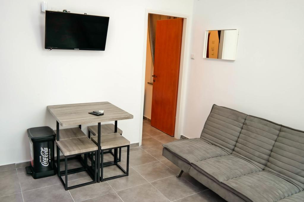 Miraks Harav Kuk Apartment Tel Aviv Ngoại thất bức ảnh