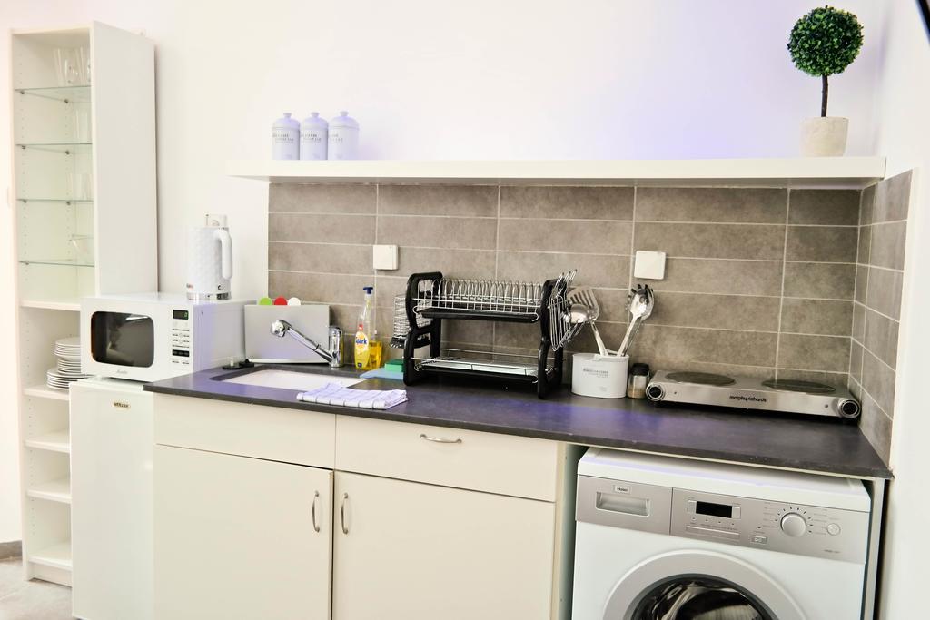 Miraks Harav Kuk Apartment Tel Aviv Ngoại thất bức ảnh